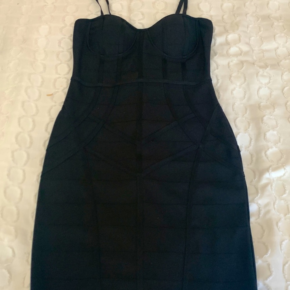 Black dress 🖤